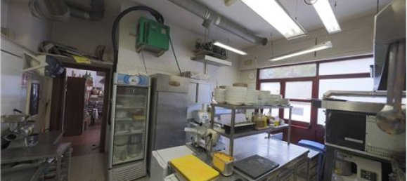 6 rooms Commercial property in Rome, Italy No. 279164 9