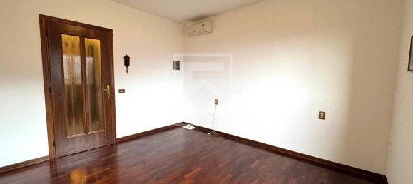 Villa de 6 habitaciónes en Salò, Italy No. 171204 21