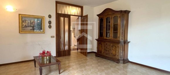 Villa de 6 habitaciónes en Salò, Italy No. 171204 4