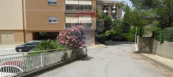 3 bedrooms Apartment in Caltanissetta, Italy No. 83435 5
