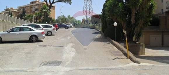 3 bedrooms Apartment in Caltanissetta, Italy No. 83435 6