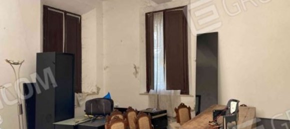 Apartamento de 9 habitaciónes en Ferrara, Italy No. 19549 6