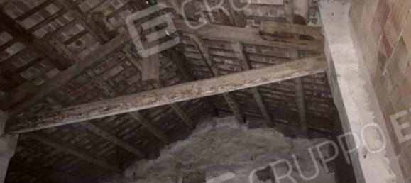 Apartamento de 9 habitaciónes en Ferrara, Italy No. 19549 15