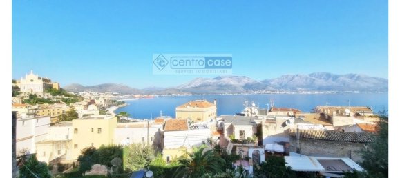 Duplex T5 em Gaeta, Italy N.º 338913 20