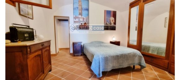 Duplex T5 em Gaeta, Italy N.º 338913 8
