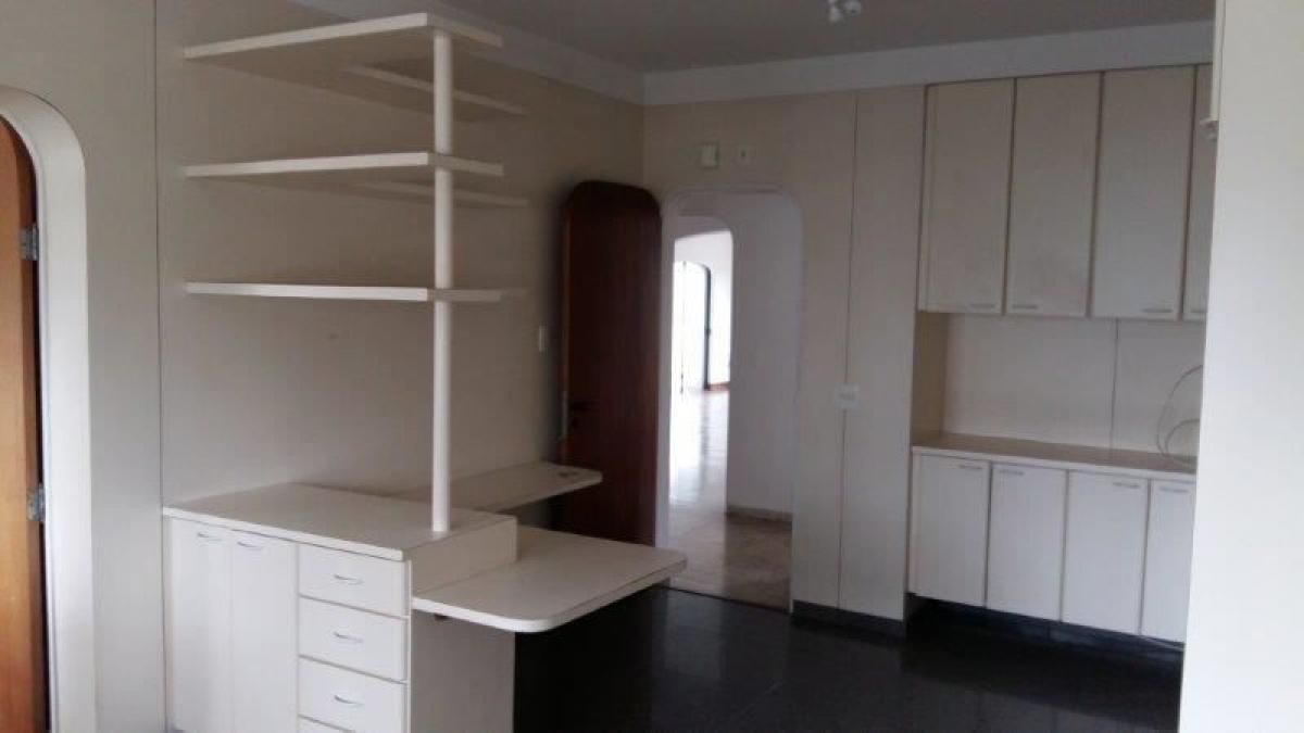 4 bedrooms Apartment in Sao Paulo, Brazil No. 467474