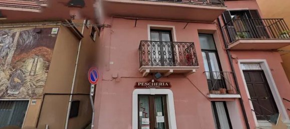 Квартира с 10 комнатами в Сатриано ди Лукания, Италия № 177421 4