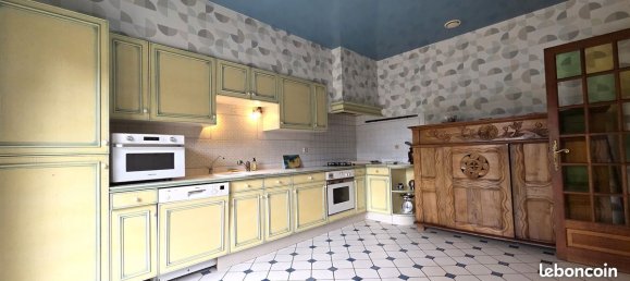 5 bedrooms House in Calvados, France No. 362174 5