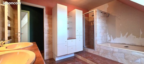 5 bedrooms House in Calvados, France No. 362174 16