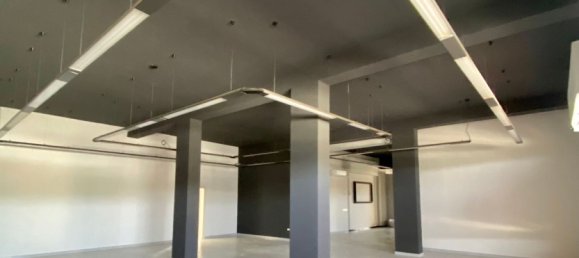 Propiedad comercial en Lioni, Italy 318 m² No. 255010 13