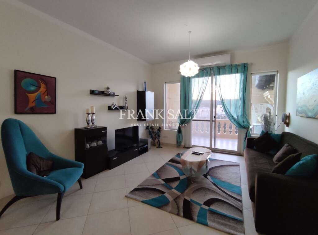 3 bedrooms Apartment in Marsalforn, Malta No. 5932