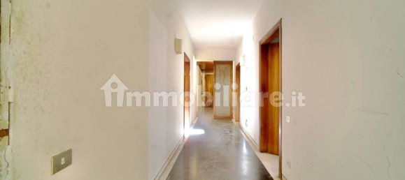 5 Schlafzimmer Wohnung in Florence, Italy, Nr. 49517 6