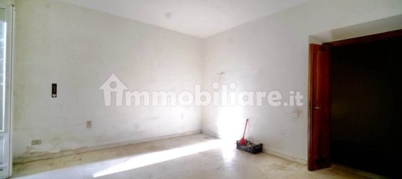 5 Schlafzimmer Wohnung in Florence, Italy, Nr. 49517 5