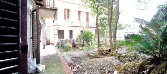 5 Schlafzimmer Wohnung in Florence, Italy, Nr. 49517 13