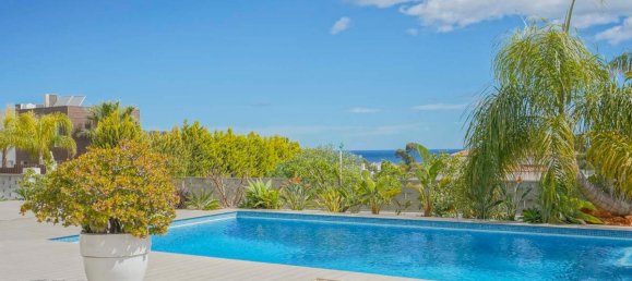 5 bedrooms Villa in Javea, Spain No. 12471 2