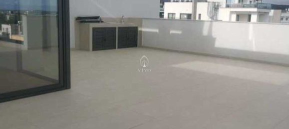 4 bedrooms Penthouse in Limassol, Cyprus No. 19310 5