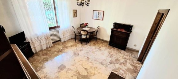 4-salle Appartement à Florence, Italy No. 48390 13