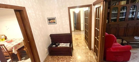 4-salle Appartement à Florence, Italy No. 48390 25