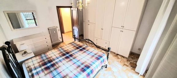 4-salle Appartement à Florence, Italy No. 48390 17