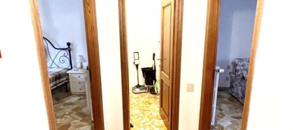 4-salle Appartement à Florence, Italy No. 48390 31