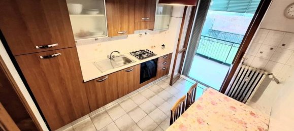 4-salle Appartement à Florence, Italy No. 48390 15