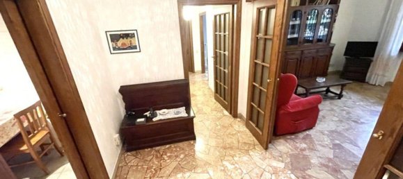 4-salle Appartement à Florence, Italy No. 48390 23