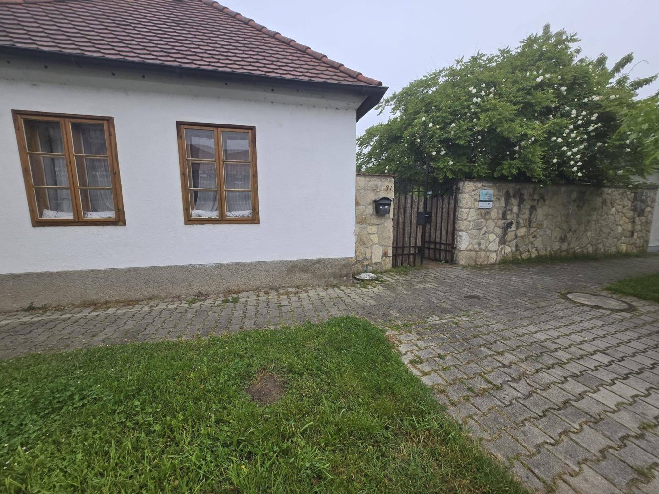 Дом с 4 комнатами в Парндорф, Австрия № 251371