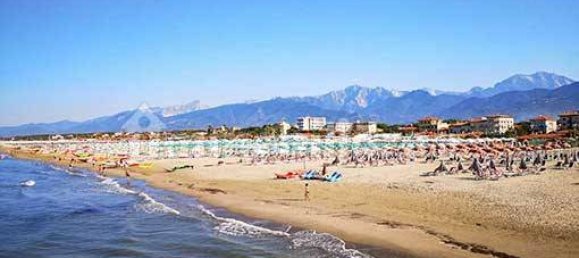 5-Zimmer Gebäude in Pietrasanta, Italy, Nr. 356240 2