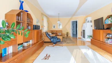 4-salle Appartement à Wels, Austria No. 51244