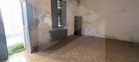 8 rooms Apartment in Avezzano, Italy No. 28702 15