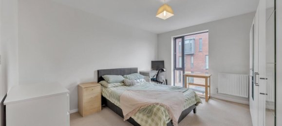 2 bedrooms Apartment in London, United Kingdom No. 7851 8