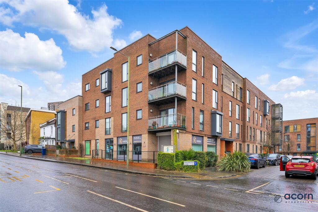 2 bedrooms Apartment in London, United Kingdom No. 7851