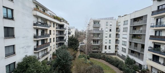 Apartamento de 2 dormitorios en Issy-les-Moulineaux, France No. 139858 10