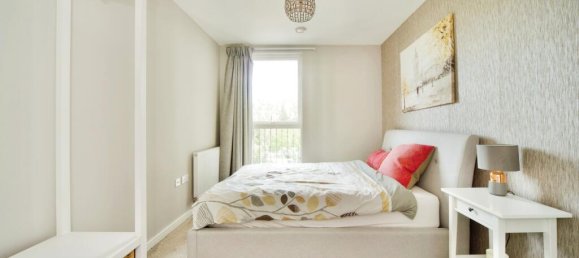 2 bedrooms Apartment in Enfield, United Kingdom No. 11511 11