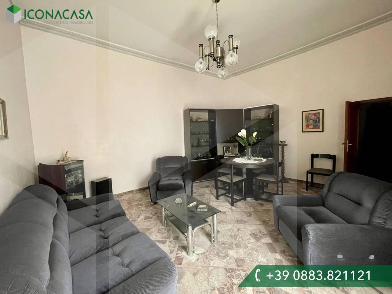 3 rooms Apartment in Andria, Italy No. 9288