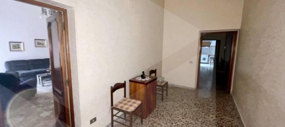 3 rooms Apartment in Andria, Italy No. 9288 3
