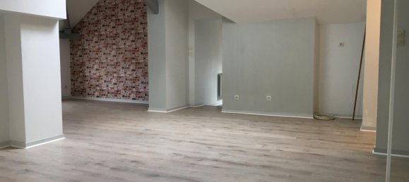 2 bedrooms Apartment in Chalons-en-Champagne, France No. 216050 4