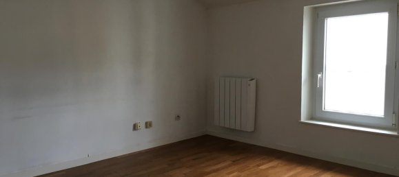 2 bedrooms Apartment in Chalons-en-Champagne, France No. 216050 7
