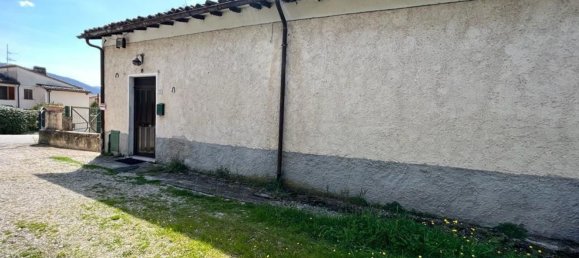 3غرفة منزل في Campello sul Clitunno, Italy رقم 73749 19