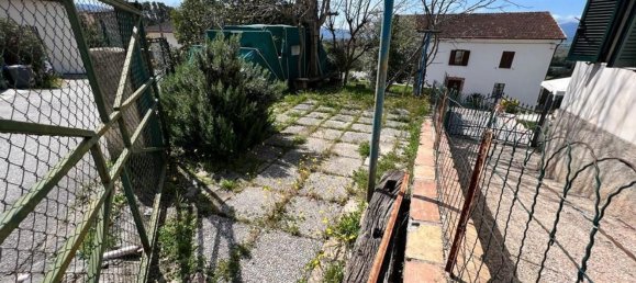 3غرفة منزل في Campello sul Clitunno, Italy رقم 73749 15