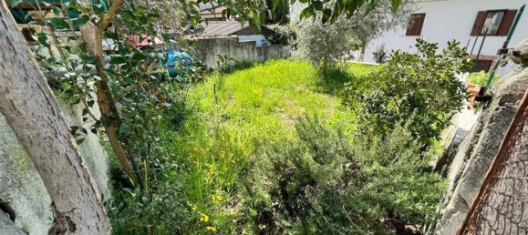 3غرفة منزل في Campello sul Clitunno, Italy رقم 73749 17