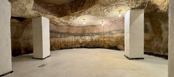 Adosado de 3 dormitorios en Dingli, Malta No. 2899 17