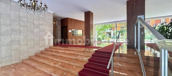 1 bedroom Apartment in Milan, Italy No. 341023 2