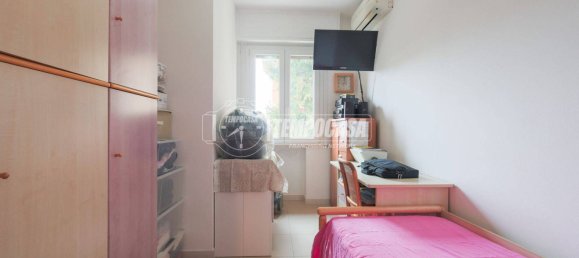 Квартира с 3 спальнями в Римини, Италия № 69630 16