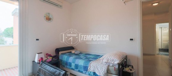 Квартира с 3 спальнями в Римини, Италия № 69630 14