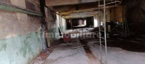 1298m² Commercial property in Casnigo, Italy No. 272771 2