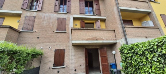 5 غرف نوم منزل في Reggio Emilia, Italy رقم 330642 4