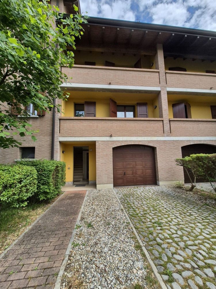 5 غرف نوم منزل في Reggio Emilia, Italy رقم 330642