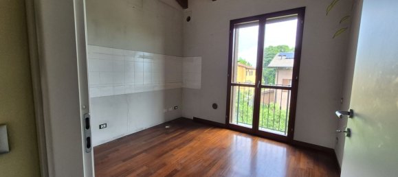 5 غرف نوم منزل في Reggio Emilia, Italy رقم 330642 12