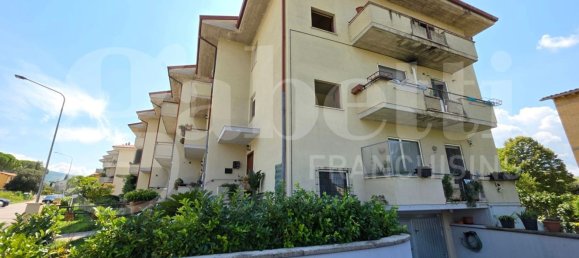 Apartamento T4 em Assisi, Italy N.º 318698 3